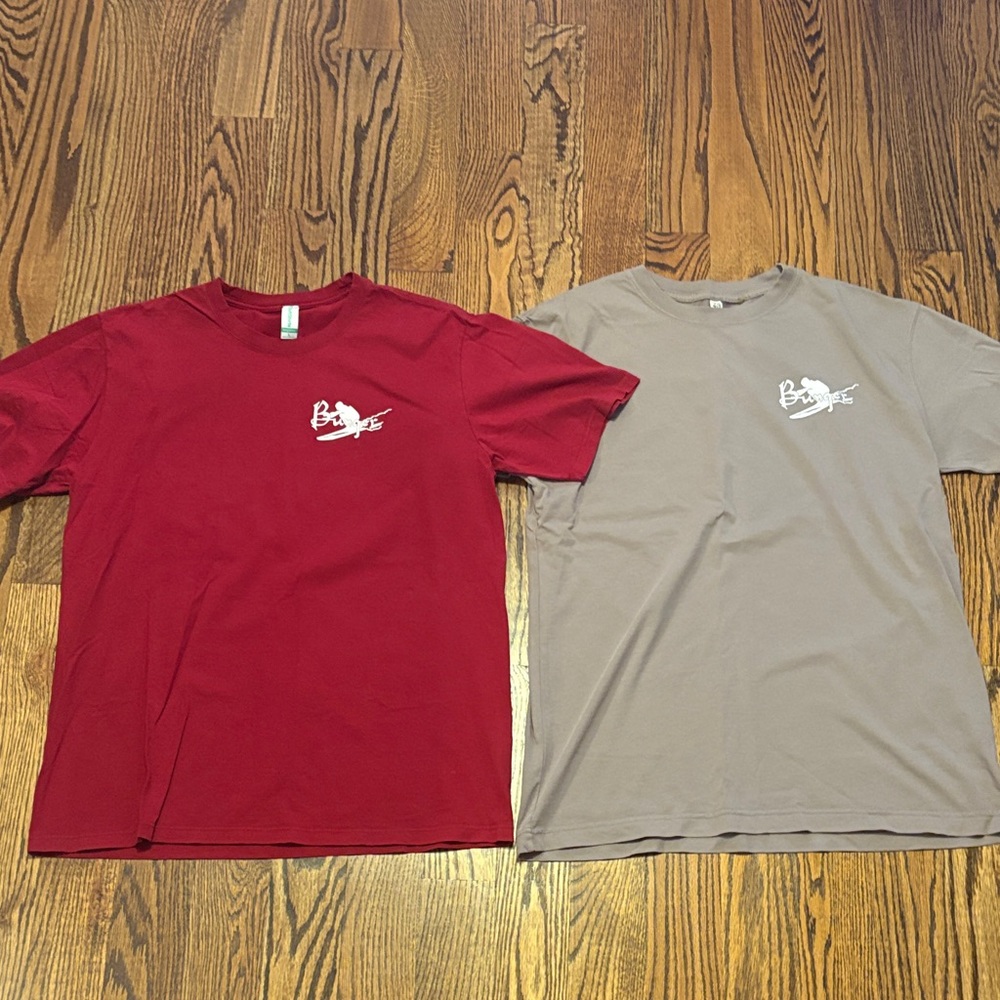 New w/o Tags Bundle of Bunger Surf Shop T-shirts Men Size Large Red and Tan